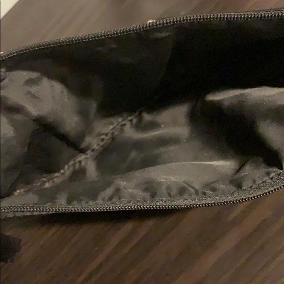 Victoria secret make up bag - Picture 3 of 3